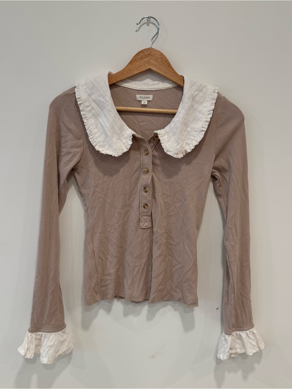 Pilcro Keira Anthropologie long sleeve ruffle collared top